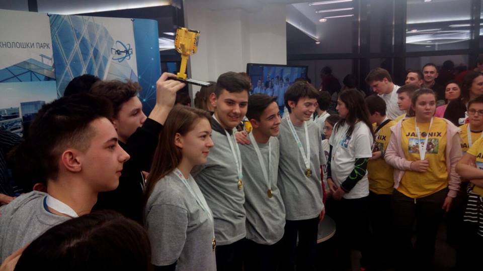 16114183_983944118374319_3232044858022409372_n