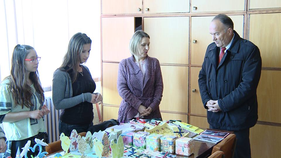 18034157_1063353150433415_4810068146706262656_n