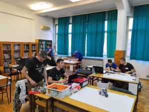 57004716_1823562711079118_7441783172561371136_n